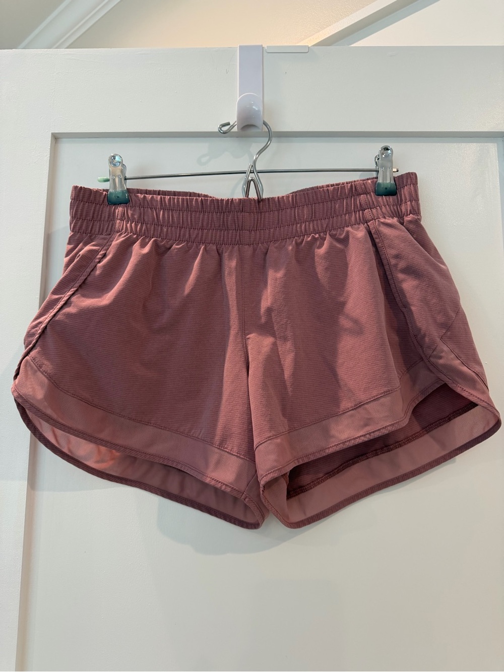Athleta Women’s Mesh Racer Run Short, 4” Medium
